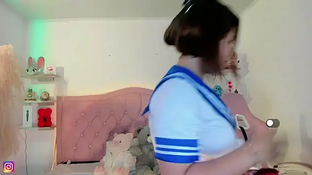 Zoe Luxxe  online show from 03-07-26, 09:01