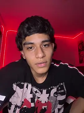 Snapshot of IronLatino chatting on 03-02-26, 06:58 IronLatino online show from 03-02-26, 06:58