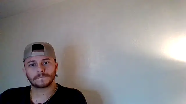 Snapshot of TallHungandCloudy69 chatting on 03-19-26, 02:04 TallHungandCloudy69 online show from 03-19-26, 02:04