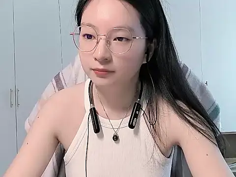 Eeya-36 online show from 04-27-26, 06:55