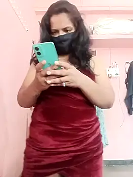 Snapshot of Miss-Dolly07 chatting on 03-30-26, 05:52 Miss-Dolly07 online show from 03-30-26, 05:52