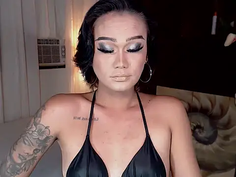 xXLustFullTransXx online show from 03-11-26, 09:54