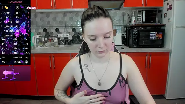 Snapshot of Mary_Blu chatting on 01-14-25, 02:19 Mary Blu online show from 01-14-25, 02:19
