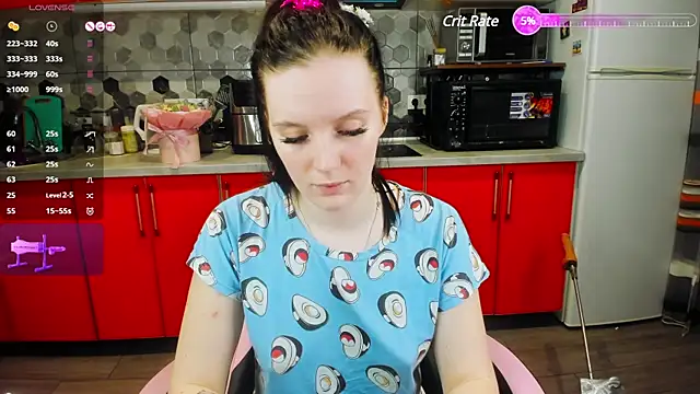 Snapshot of Mary_Blu chatting on 02-05-25, 11:06 Mary Blu online show from 02-05-25, 11:06