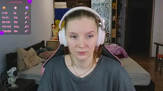 Mary Blu online show from 01-13-26, 01:27