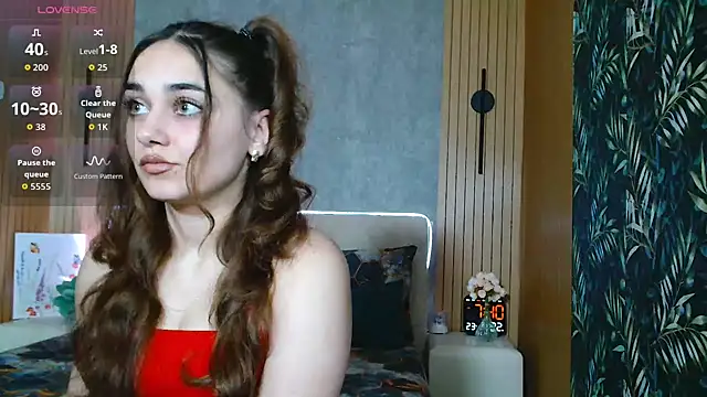 Snapshot of KatarinaHeaven chatting on 04-22-26, 04:41 KatarinaHeaven online show from 04-22-26, 04:41