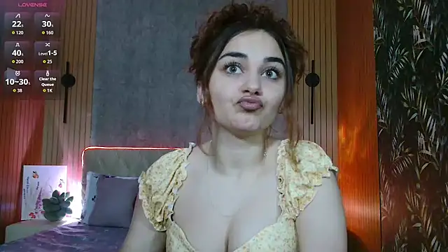 Snapshot of KatarinaHeaven chatting on 05-18-26, 07:41 KatarinaHeaven online show from 05-18-26, 07:41