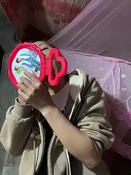 Mimi pussy online show from 04-02-26, 12:58