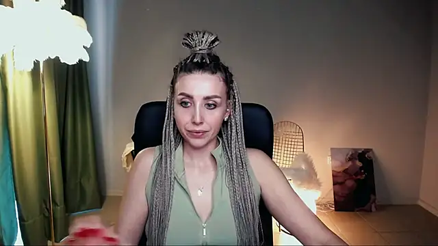Snapshot of MonicaRiley chatting on 05-29-26, 10:46 MonicaRiley online show from 05-29-26, 10:46