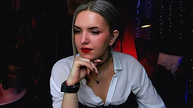 AliceSmite online show from 03-27-26, 10:48