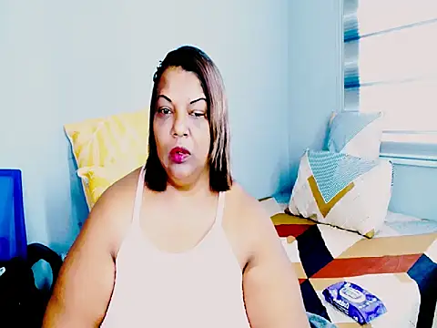 Snapshot of Sassy_Tassy chatting on 04-30-26, 12:22 Sassy Tassy online show from 04-30-26, 12:22