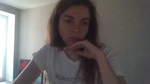 Luna2547 online show from 03-20-26, 02:33