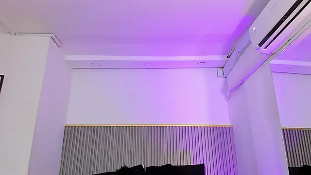 Snapshot of ashvalentine_ chatting on 07-07-26, 07:40 ashvalentine online show from 07-07-26, 07:40