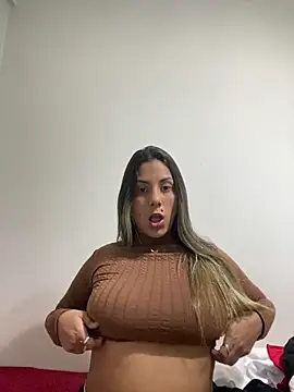Snapshot of kifanyy chatting on 06-07-26, 01:43 kifanyy online show from 06-07-26, 01:43
