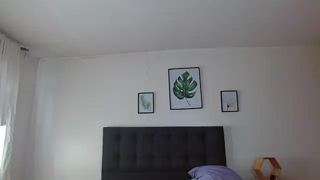 Snapshot of samanthachop chatting on 07-08-26, 01:26 samanthachop online show from 07-08-26, 01:26