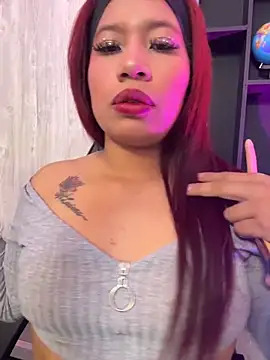 Cherry Charlottee online show from 06-01-26, 07:48