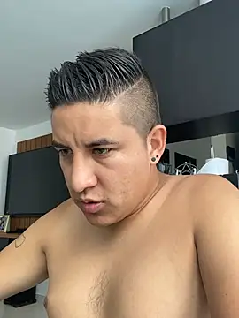 Sneyd10 online show from 03-06-26, 04:03