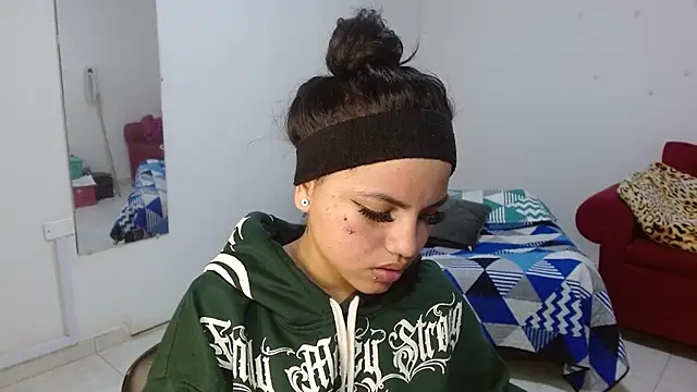 Snapshot of kimmyfuckass chatting on 06-20-26, 01:25 kimmyfuckass online show from 06-20-26, 01:25