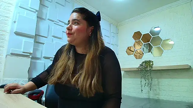 Estrella-gold online show from 03-13-26, 07:09