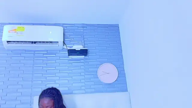 pervert shydoll1 online show from 04-18-26, 03:32