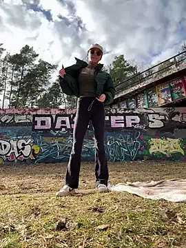 SkinnyLilly online show from 03-12-26, 02:01