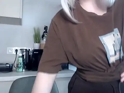 LenaSecret19 online show from 04-02-26, 05:49