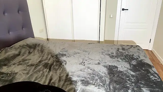 Snapshot of willowdrip chatting on 03-03-26, 12:44 willowdrip online show from 03-03-26, 12:44