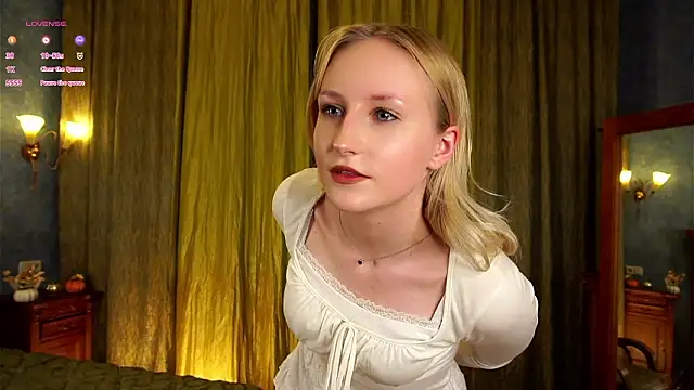 CatarinaGulla online show from 03-20-26, 12:21