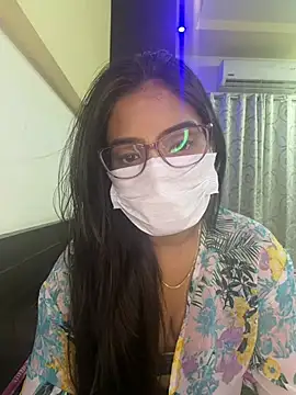 Snapshot of nikki_catz chatting on 03-30-26, 03:46 nikki catz online show from 03-30-26, 03:46