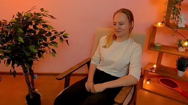 ArmidaIgler online show from 03-04-26, 05:02