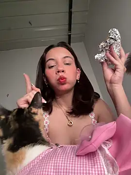 Nicole Cute04 online show from 04-18-26, 04:05