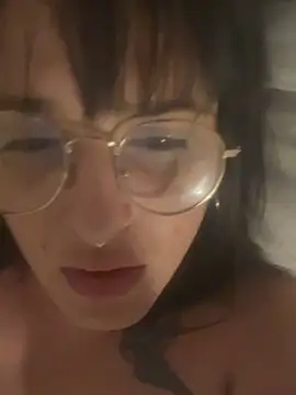 Snapshot of Xlilli69X chatting on 05-22-26, 02:40 Xlilli69X online show from 05-22-26, 02:40