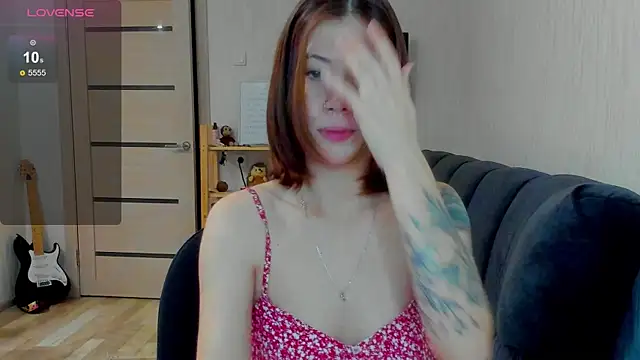 Snapshot of ooopsybritney chatting on 05-29-26, 04:49 ooopsybritney online show from 05-29-26, 04:49