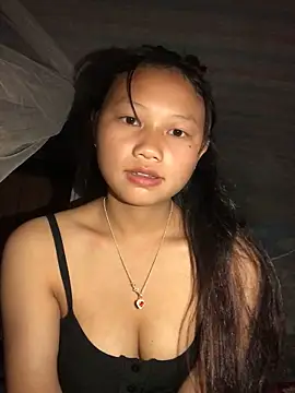 Snapshot of TieuVy99 chatting on 03-04-26, 09:15 TieuVy99 online show from 03-04-26, 09:15