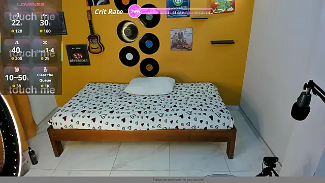 lilithevil32 online show from 06-29-26, 01:34