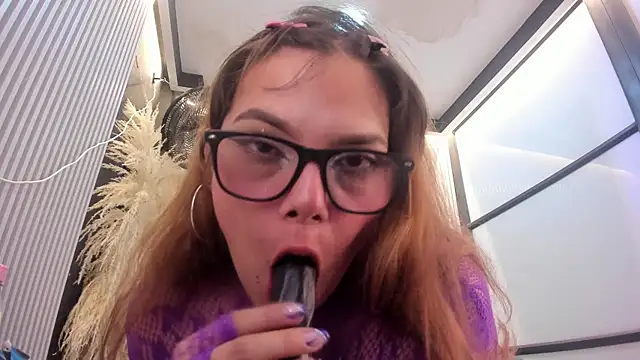 kittyBlossom 1 online show from 07-09-26, 11:09