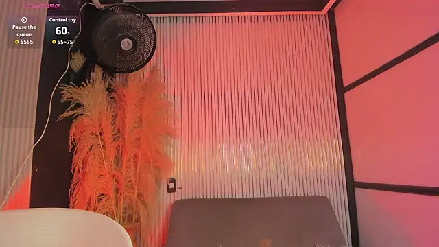 kittyBlossom 1 online show from 07-26-26, 08:27