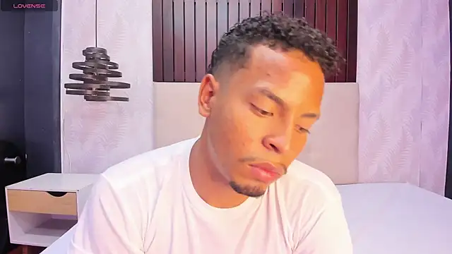 Snapshot of Wilt_Duncan chatting on 03-05-26, 04:08 Wilt Duncan online show from 03-05-26, 04:08