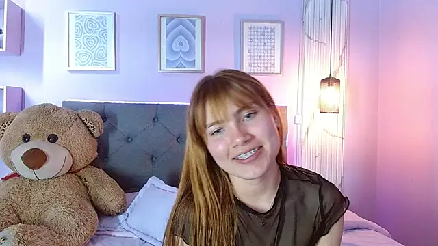 Snapshot of Celeste__London chatting on 05-07-26, 06:24 Celeste London online show from 05-07-26, 06:24