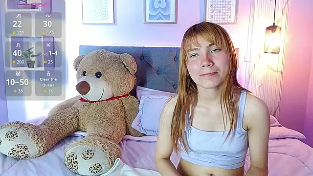 Snapshot of Celeste__London chatting on 05-16-26, 06:28 Celeste London online show from 05-16-26, 06:28