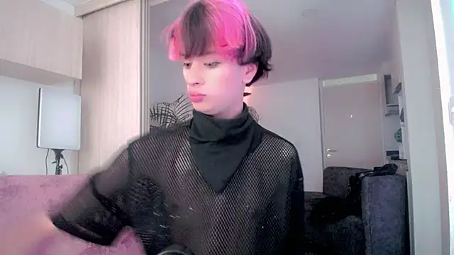 Snapshot of Darksweet_jack chatting on 05-08-26, 02:22 Darksweet jack online show from 05-08-26, 02:22