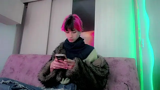 Snapshot of Darksweet_jack chatting on 05-11-26, 03:18 Darksweet jack online show from 05-11-26, 03:18