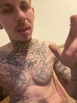 Snapshot of Antonio1998F chatting on 03-03-26, 11:10 Antonio1998F online show from 03-03-26, 11:10