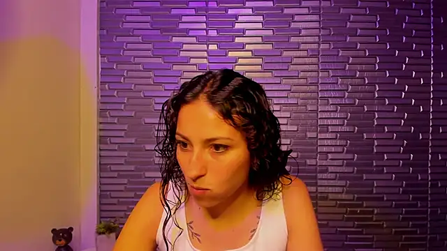 Ana maria 08 online show from 03-25-26, 02:23