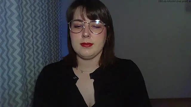 Snapshot of ClaraHard chatting on 05-04-26, 05:53 ClaraHard online show from 05-04-26, 05:53