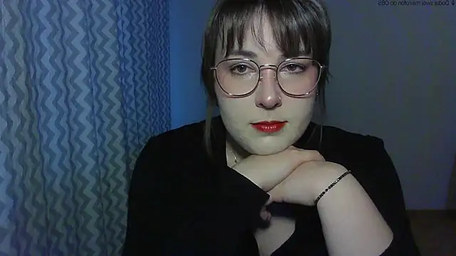 Snapshot of ClaraHard chatting on 05-18-26, 06:03 ClaraHard online show from 05-18-26, 06:03