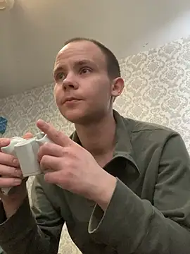 Snapshot of Wersew17 chatting on 03-04-26, 07:03 Wersew17 online show from 03-04-26, 07:03