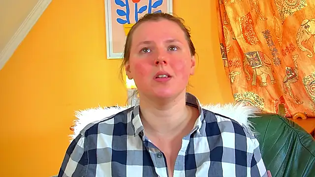 MelodyMoores online show from 04-01-26, 07:20