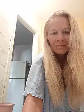 ViktoriaSexi1 online show from 06-17-26, 05:10