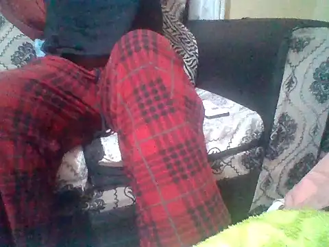 Snapshot of Sexyaryaa chatting on 04-21-26, 03:17 Sexyaryaa online show from 04-21-26, 03:17
